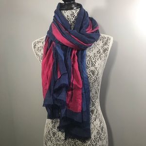 Gap striped scarf - EUC